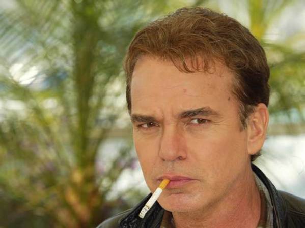 Billy Bob Thornton fuma en las películas y en la vida real.