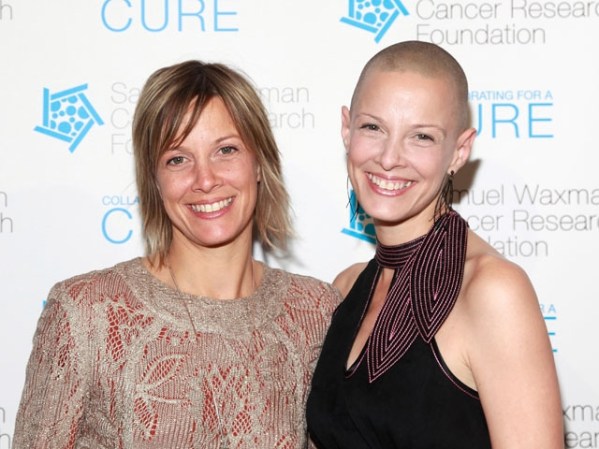 Elisa y Sharon Blynn son actrices de Nueva York. Otro mito de los gemelos es que estos no tendrán a su vez, hijos gemelos.