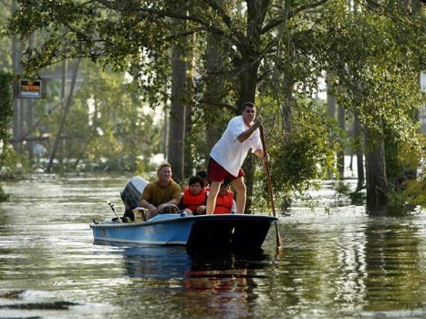 Al igual que muchos de los huracanes anteriores, Iván generó inundaciones.