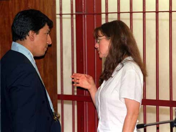 Fotos tomadas durante el juicio de Lori Berenson.