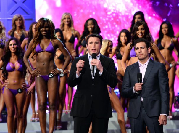 Esta fue la 17ma. edición del Miss International Annual Hooters Swimsuit Pageant.