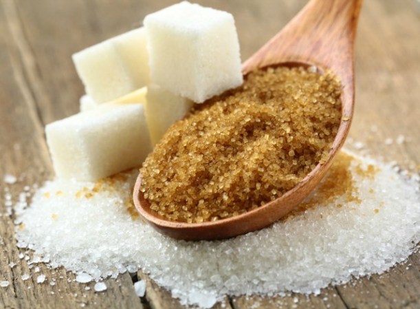11. Azúcar. Sí es parte de lo dulce de la vida, pero la verdad es que los distintos alimentos que la contienen, y que ahora verás, son de los principales enemigos para el buen desempeño sexual; así que haz todo lo posible para evitarlos o consumirlos con límite.