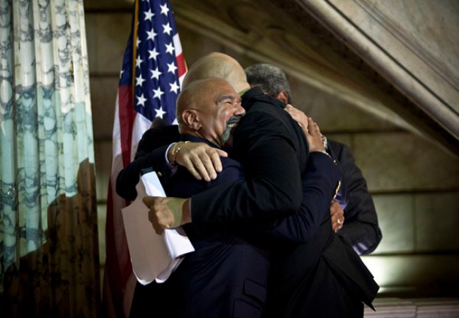 21 DE OCTUBRE, 2013: He aquí un recuento de las primeras bodas celebradas en el estado de Nueva Jersey.