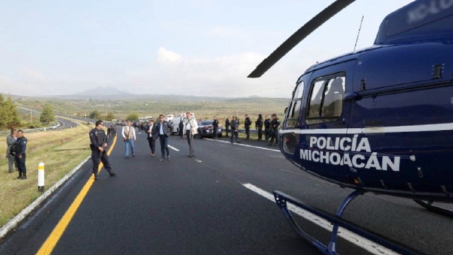 Vuelca patrulla de GOE en la México-Guadalajara; hay 5 elementos muertos Vuelca patrulla de GOE en la México-Guadalajara; hay 5 elementos muertos