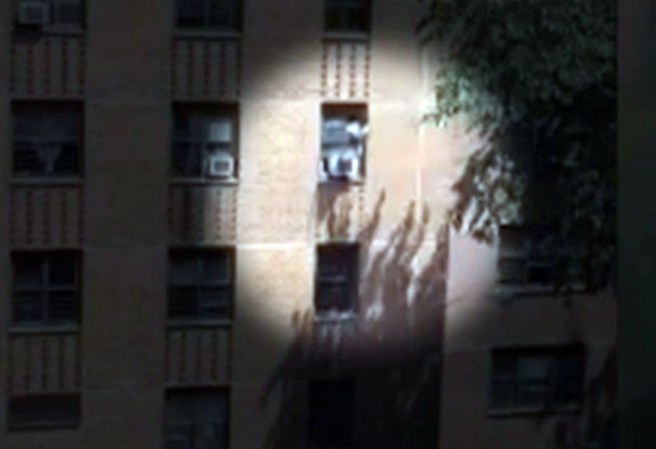 Esta secuencia muestra foto a foto su descenso.