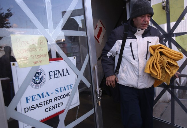 Más de 80,000 afectados han aplicado para ayuda federal.