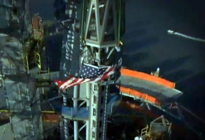 Instalan la clavija que convierte al nuevo One World Trade Center en el más alto del hemisferio oeste, con una altitud de 1,776 pies.