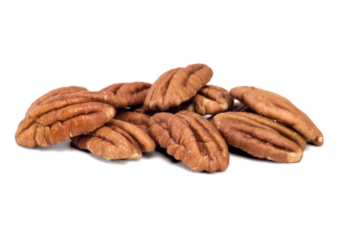 Nueces.- ricas en serotonina, que va directamente al cerebro ayudando a la concentración.