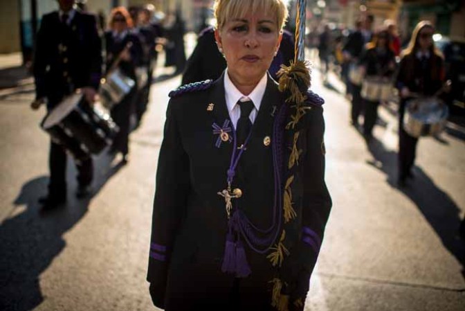 Las procesiones se echan a las calles para recordar la crucifixión de Jesús.