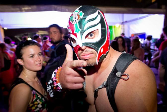 Derroche de fantasía, música y extravagancia en el Ultra Fest en Miami. Fotos tomadas el 23 y 24 de Marzo de 2013