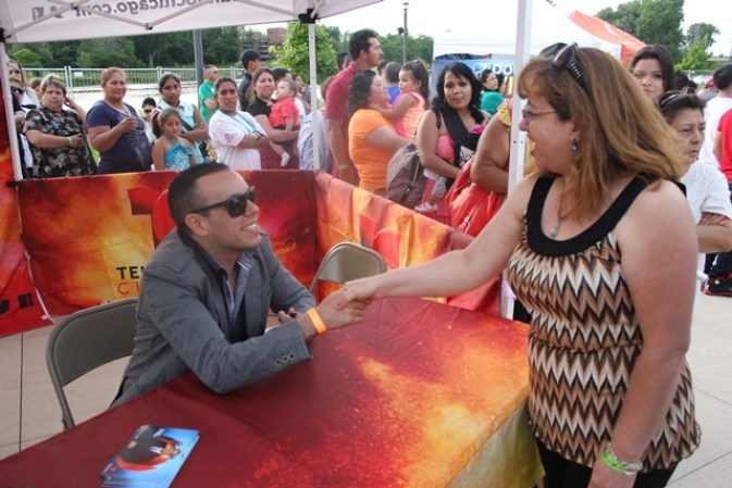 Telemundo Chicago presente en el "Festival del Sagrado Corazón" en "Aurorita la Bella".