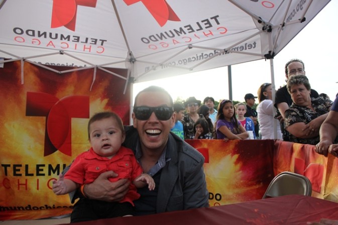 Telemundo Chicago presente en el "Festival del Sagrado Corazón" en "Aurorita la Bella".