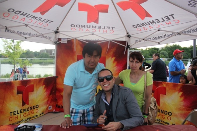 Telemundo Chicago presente en el "Festival del Sagrado Corazón" en "Aurorita la Bella".