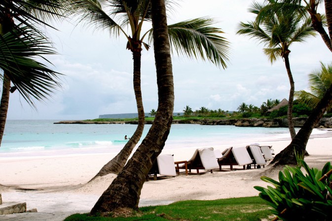 Si lo que más deseas es tranquilidad en tus vacaciones, Punta Cana con sus pacíficas playas también es tu destino.