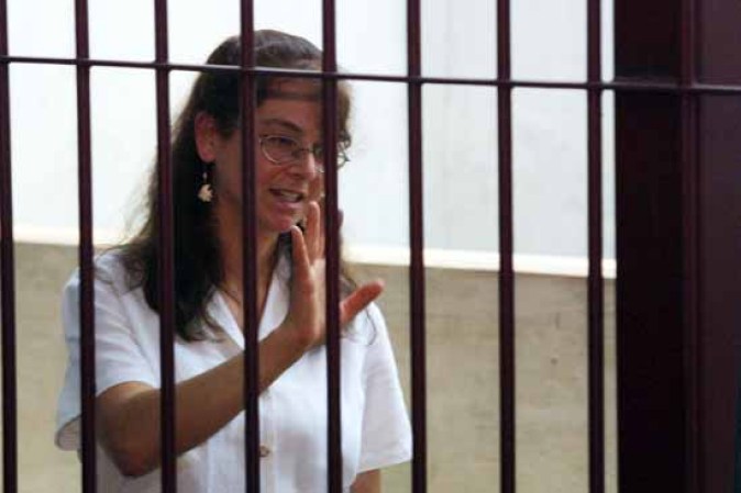 Fotos tomadas durante el juicio de Lori Berenson.