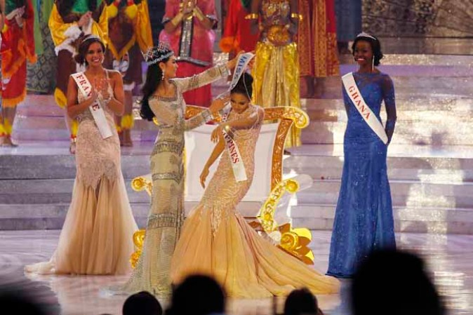 La ganadora de Miss Mundo, que tradicionalmente se traslada a vivir a Londres, donde se encuentra la sede de la organización del certamen, pasará su año de reinado visitando proyectos benéficos y obras sociales alrededor del mundo.