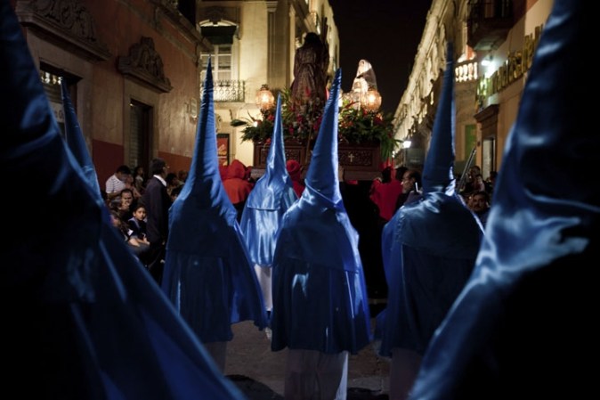 Procesión Silenciosa del Viernes Santo en San Luís Potosí, México.
