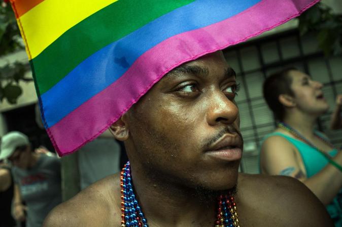 Miles de manifestantes se dieron cita a Nueva York, para celebrar el Desfile del Orgullo Gay, que se celebra todos los años la lujosa Quinta Avenida de Manhattan.