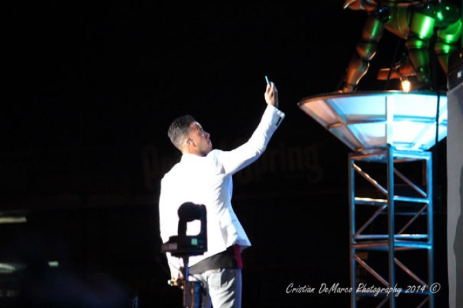 Imágenes del concierto histórico de Romeo Santos “El Rey de la Bachata” en el Yankee Stadium de Nueva York.