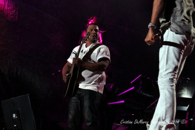 Imágenes del concierto histórico de Romeo Santos “El Rey de la Bachata” en el Yankee Stadium de Nueva York.