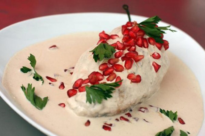 Chiles en Nogada, tradicional manjar mexicano.