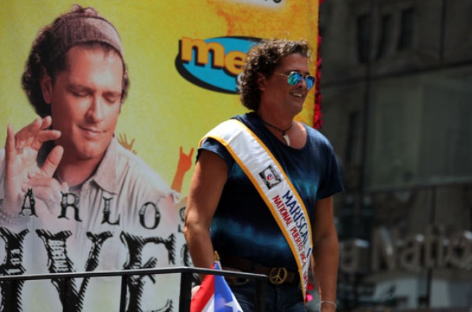 Miles de boricuas acapararon las calles de la Quinta Avenida de Nueva York, donde celebraron unidos y por todo lo alto el orgullo puertorriqueño.