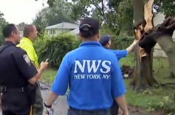 Las autoridades meteorológicas confirmaron que un tornado tocó suelo en Nueva Jersey.