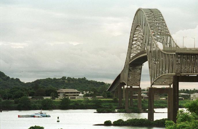 PRIMER LUGAR: Panamá es el país más feliz del mundo, según Gallup. La foto muestra un sector del canal interoceánico que tanto impulsa la economía de esa nación.