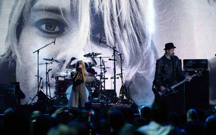 Recuento en imágenes de la Ceremonia de Inducción del Salón de la Fama del Rock, celebrada en el Barclays Center de Brooklyn, Nueva York.