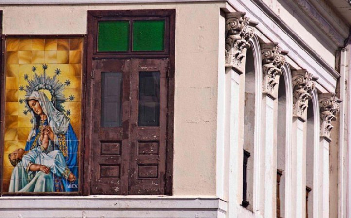 Catedral en el Viejo San Juan... donde Marc Anthony y Dayana se juraron amor eterno.