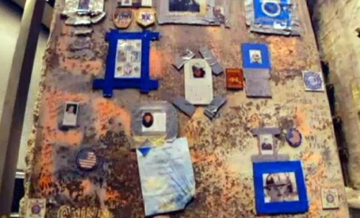 Presentan el museo de la Memoria, que rinde tributo a las víctimas de los atentados del 11 de septiembre de 2001. El mismo está ubicado en el sótano de lo que fuera el World Trade Center 1, en Nueva York.