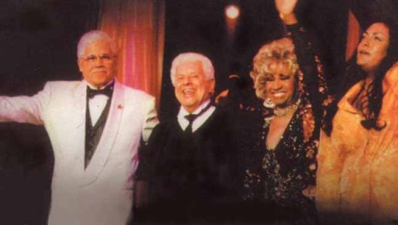 De izquierda a derecha, Johnny Pacheco, Tito Puente, Celia Cruz y La India.
