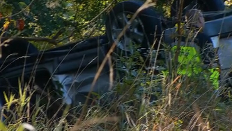 Ocho adultos viajaban en el SUV con dirección oeste en el I-290 cuando perdió el control a la altura de Addison Road a las 6:15 a.m.