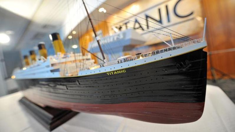 Pero pronto se dieron cuenta de que, para llegar a la ruta de navegación del Titanic hacia abril, los témpanos desprendidos de los glaciares de Groenlandia en enero deberían haberse desplazado muy rápido y contra las corrientes.