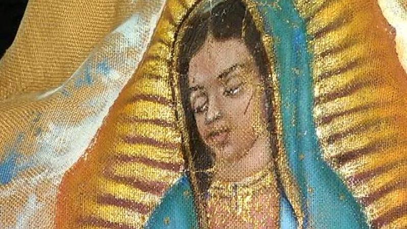 Residentes de Chicago y de sus alrededores, rinden homenaje a la Virgen de Guadalupe, desde el Cerrito del Tepeyac, en Des Plaines, IL.