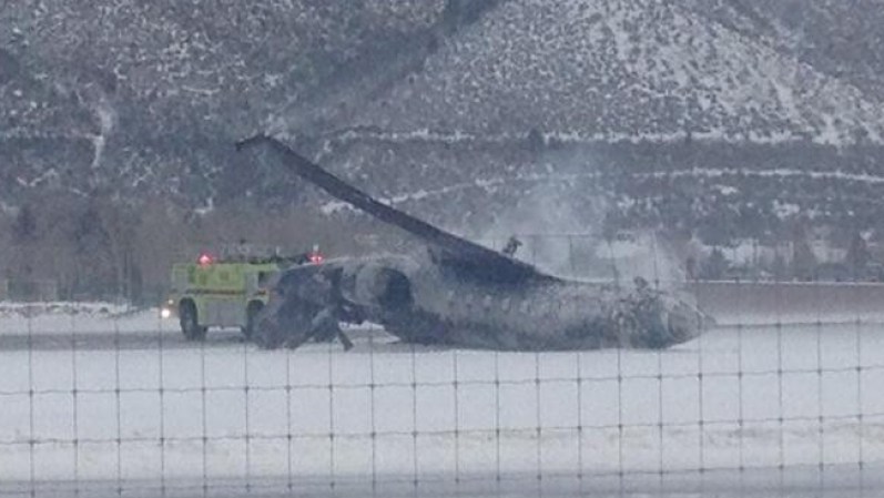5 DE ENERO, 2013 -Se estrella un avión en el aeropuerto de Aspen, Colorado, la nave era un Bombardier Challenger 600, que hacía un vuelo privado.