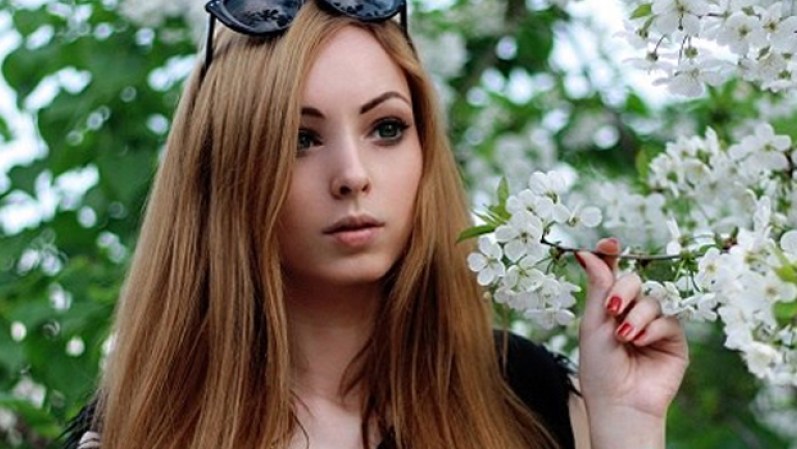 14 DE JULIO, 2014 - Alina Kovaleskaya es una mujer ucraniana en busca de su muñeco perfecto.