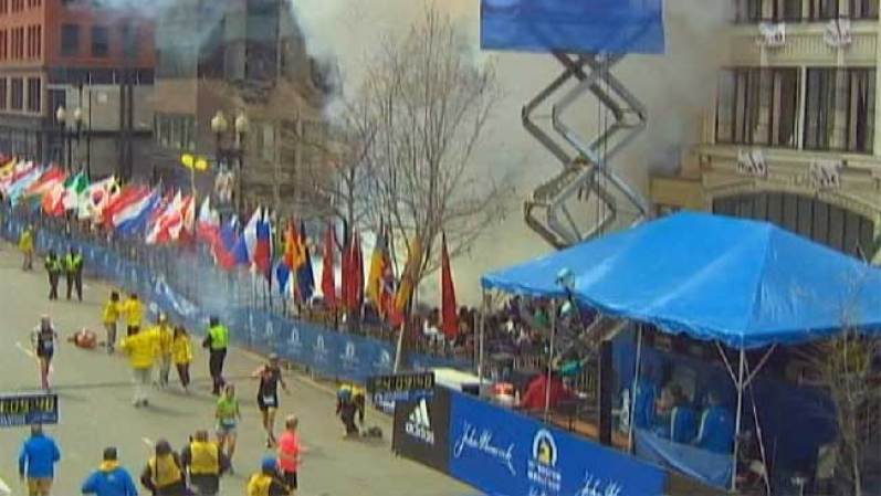 16 DE ABRIL DE 2013: Tres personas murieron, entre ellas un niño, tras explosionar dos bombas caseras en medio de un maratón en la ciudad de Boston.<br /><br /><br /> Tres muertos y varios heridos tras explosión de bombas <br />