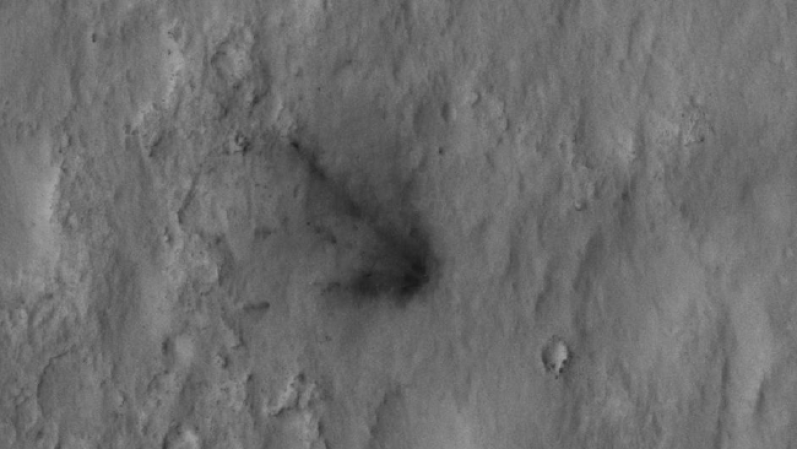 Los signos de impacto... Esta foto la tomó Curiosity, 24 horas después de aterrizar en Marte. La imagen fue tomada por una cámara de altísima resolución.