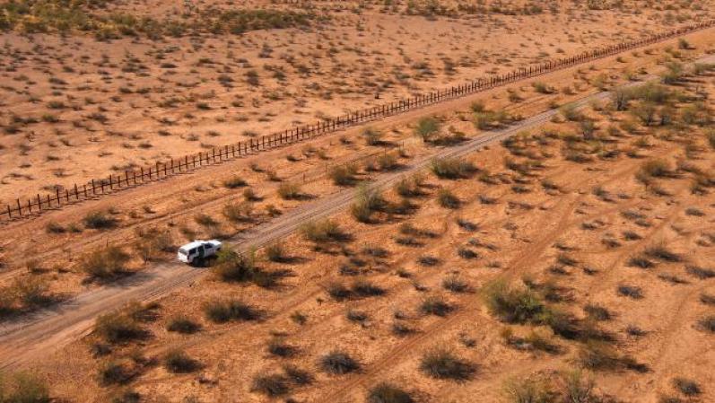 Al intentar cruzar la frontera, en la búsqueda por una mejor vida, decenas de inmigrantes han desaparecido o han sido asesinados debido al narcotráfico.