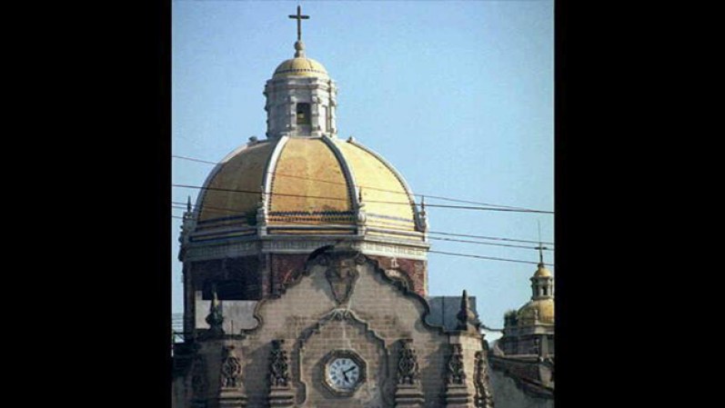 La Basílica de Guadalupe es la morada oficial de la Virgen Morena.