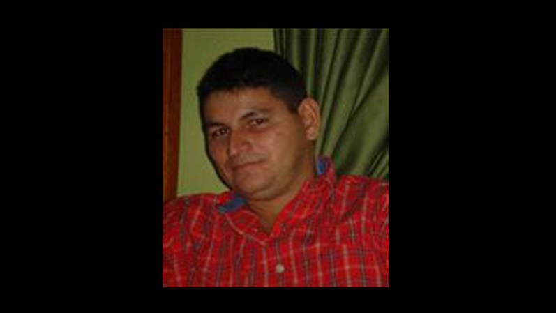 Gerson Álvarez Dueñas. Ex paramilitar colombiano. Uno de los principales surtidores de cocaína de Los Zetas. Es requerido por una corte en el Distrito de Columbia.