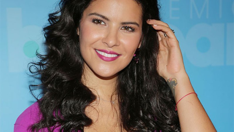 La actriz y cantante Litzy regresa con su telenovela “Una maid en Manhattan”, esta vez por mun2desde este 14 de abril de 2014. Te invitamos a disfrutar de su belleza en imágenes.