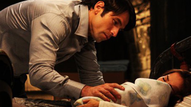 Actuó en la telenovela "Alguien te mira" de Telemundo.