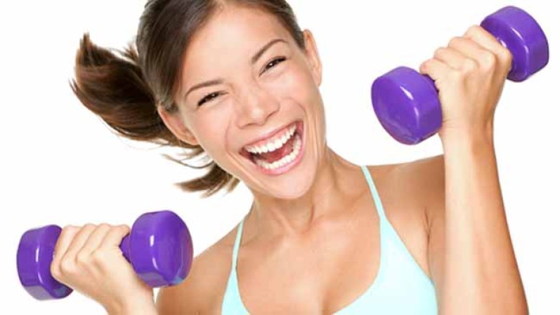 ¿Te cuesta cada vez más trabajo acudir al gimnasio?, ¿últimamente faltas a tu entrenamiento?, ¿te esfuerzas menos o acortas tu rutina?, ¿te sientes con falta de energía? ¡Cuidado! Éstos pueden ser síntomas de que tu programa de ejercicio se ha vuelto aburrido y corres el riesgo de abandonarlo. Pon manos a la obra para volver a disfrutarlo y recuperar la motivación.