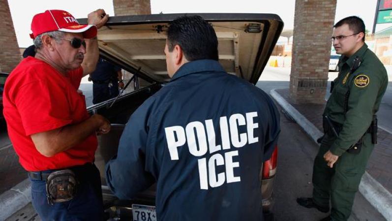 Los agentes de ICE están entrenados y reciben información sobre los apodos, etiquetas y maniobras de los narcos que intentan distraer su atención, en los puntos más álgidos del cruce fronterizo.