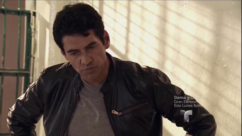 Marco quiere refundir a Don Cleto en la cárcel por haber mandado a matar a su papá y por sus delitos.