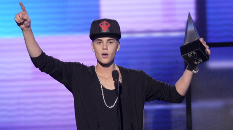 Bieber gran ganador de los AMA