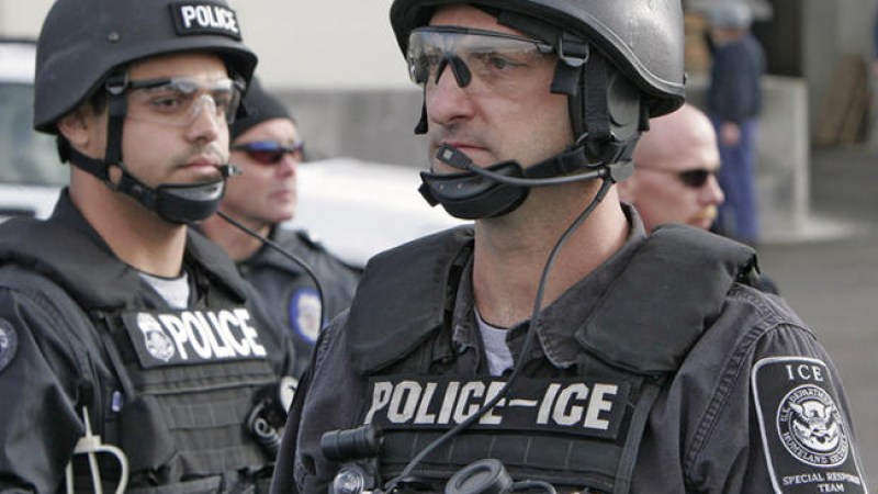 Madre se salva de deportación