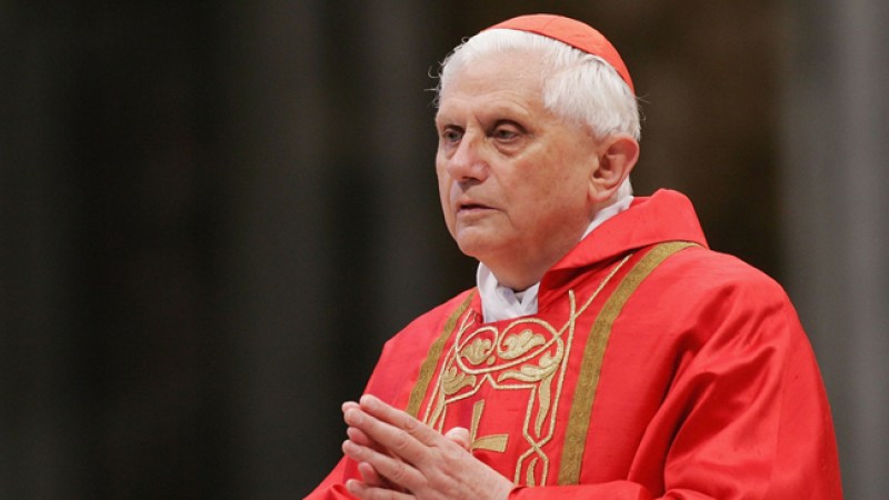 ¿Quién hizo renunciar a Benedicto XVI?